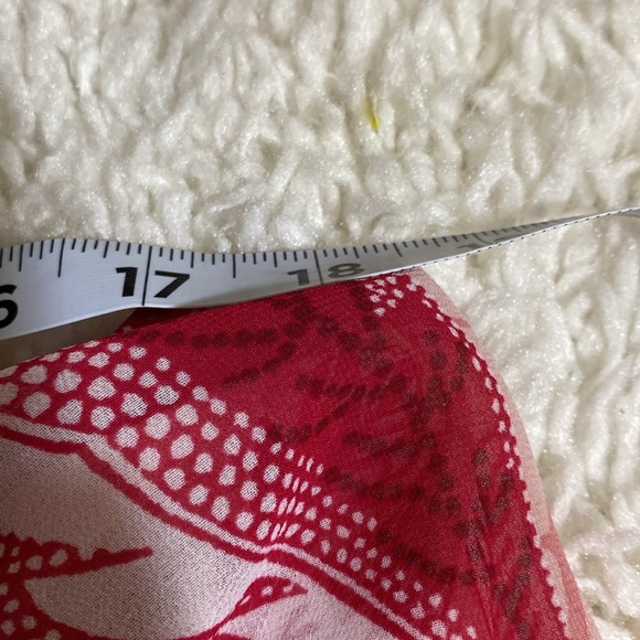 GUESS  CYPRESS RED PUFFED SLEEVES MAUVE PRINT SMOCKED MINI DRESS Sz ME… - Picture 10 of 16